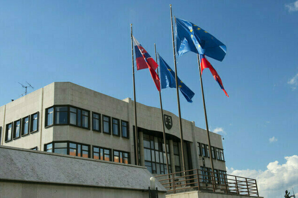 EU nations parliament passes historic Russia sanctions resolution