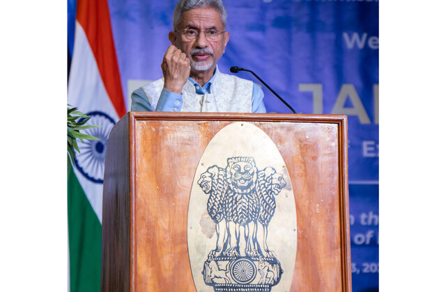 Jaishankar interacts with Indians in Jamaica on transformation back home