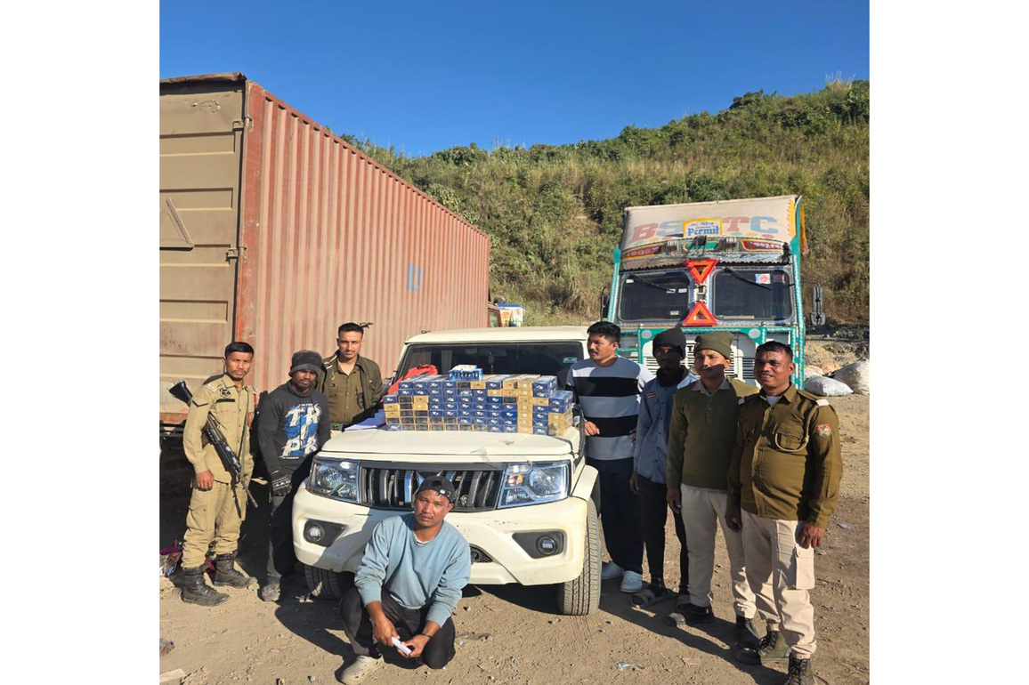Assam: Police seize foreign-made cigarettes and heroin in two separate operations in Cachar district, three held