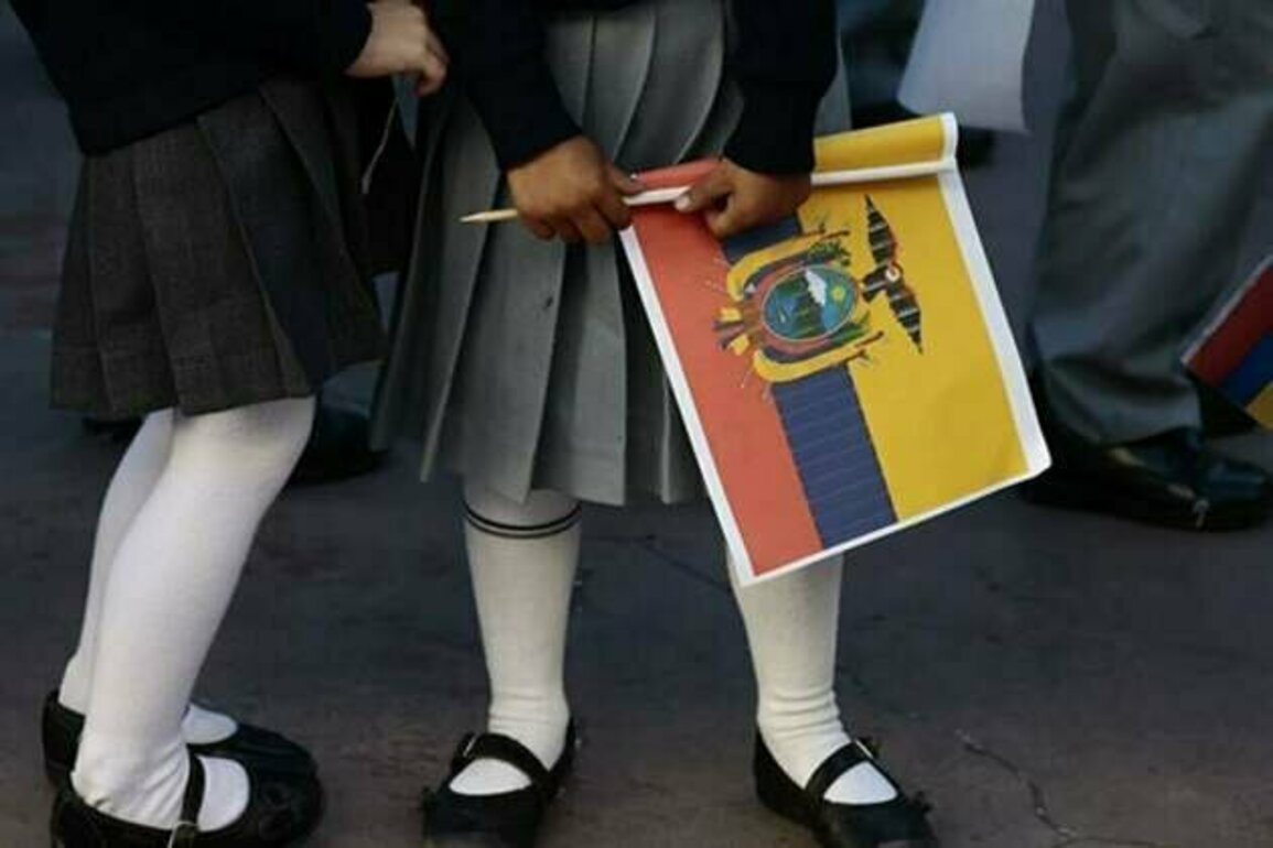 Ecuador: Public Integrity Law Endangers Children