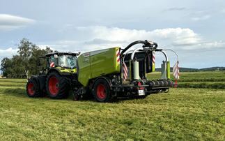 Another layer of baling development for Claas Uniwrap