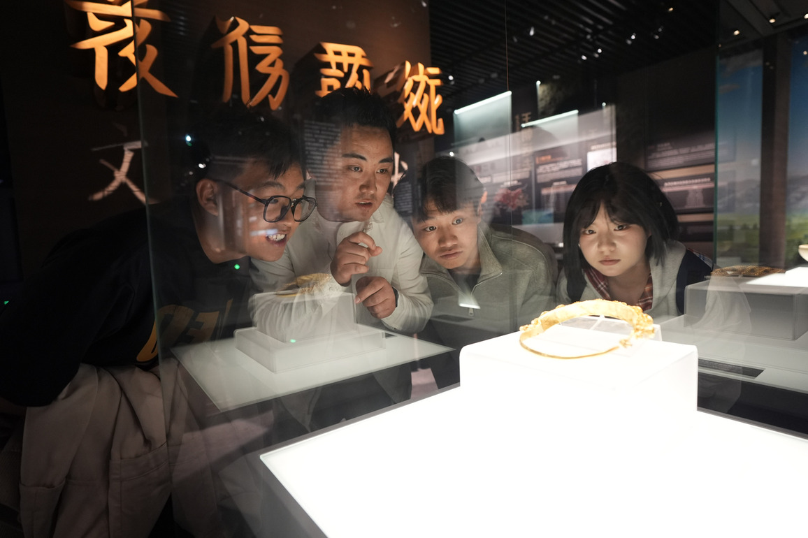 ChineseToday | Interdisciplinary team sparks innovation in cultural tourism along Silk Road in NW China