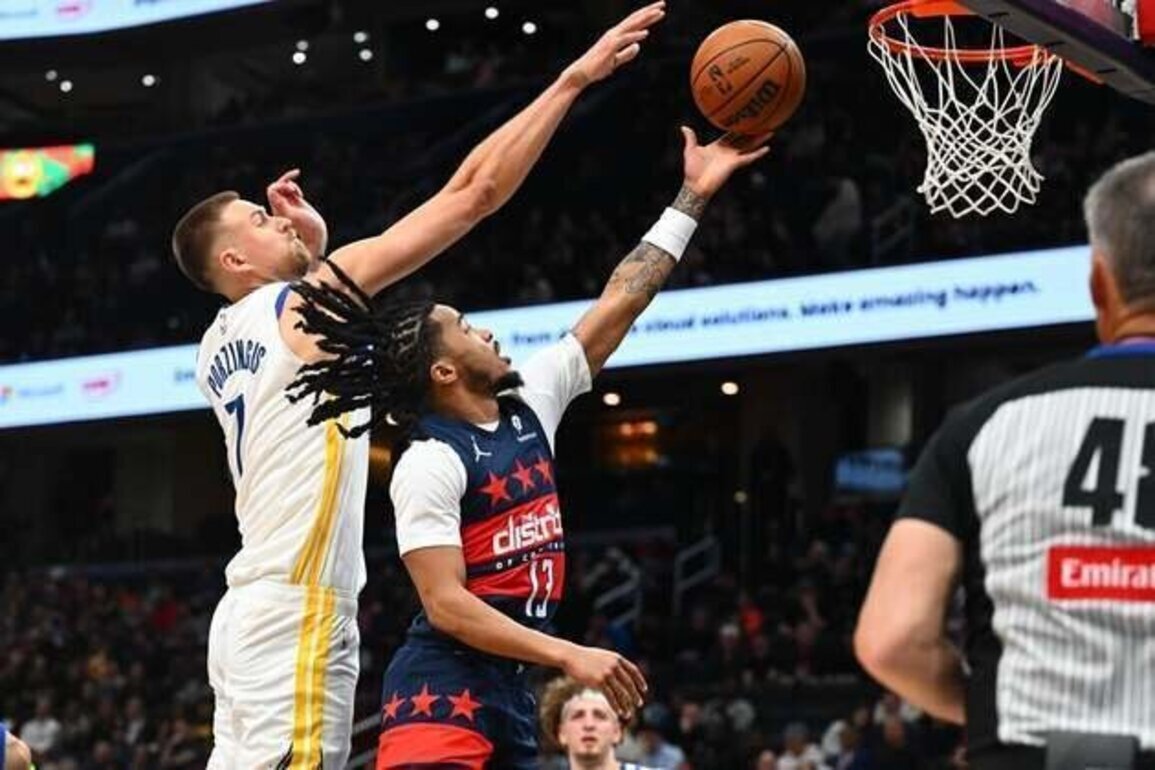 Warriors extend Wizards' slide; Trae Young strains quad