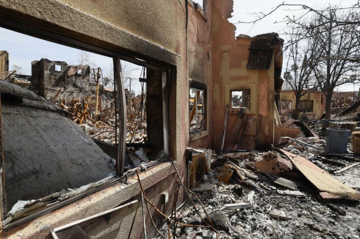 Altadena suffered a catastrophic failure. Did unincorporated status hurt fire response&quest;