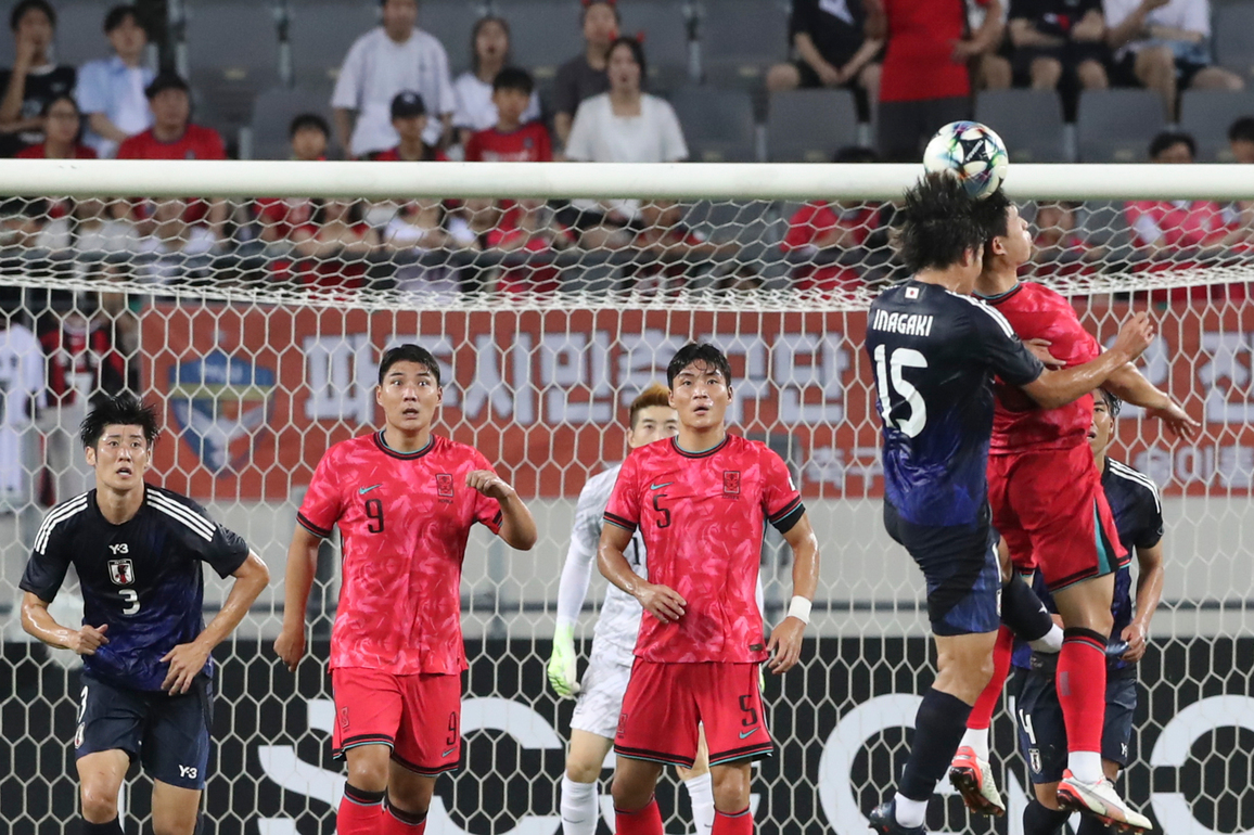 (SP)SOUTH KOREA-YONGIN-FOOTBALL-EAFF E-1-JAPAN VS SOUTH KOREA