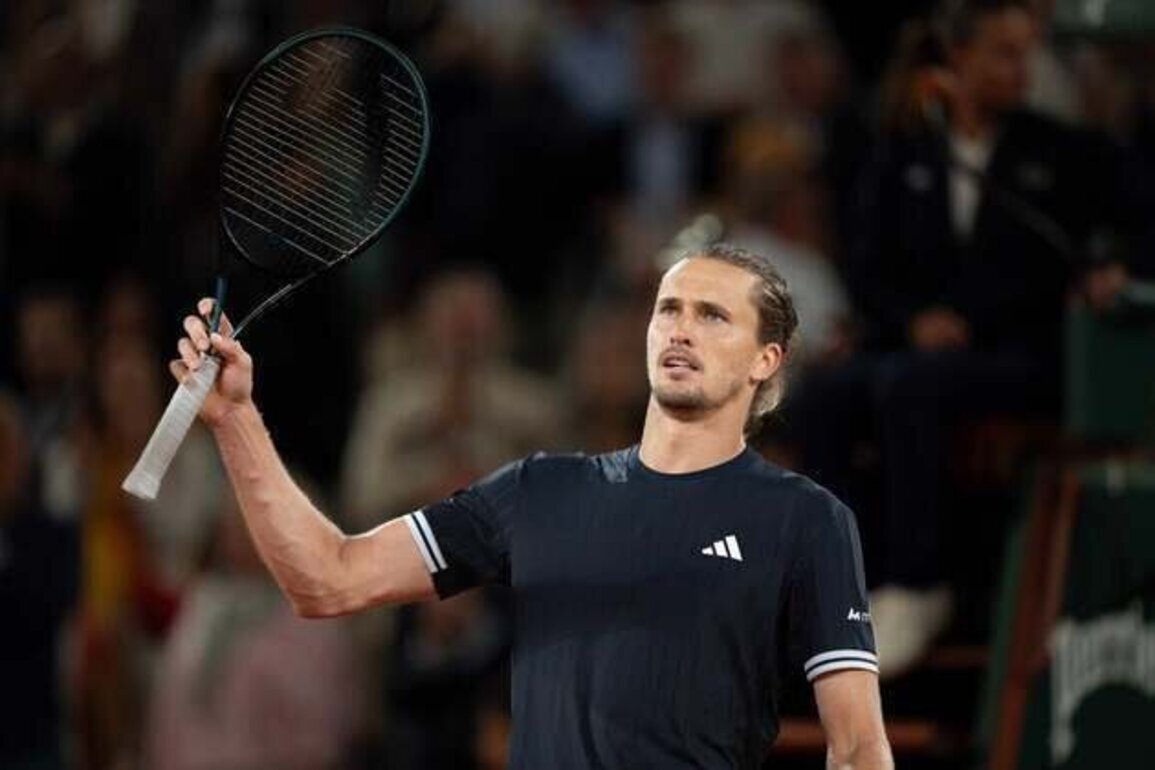 Alexander Zverev, Jakub Mensik advance to French semis in straight sets