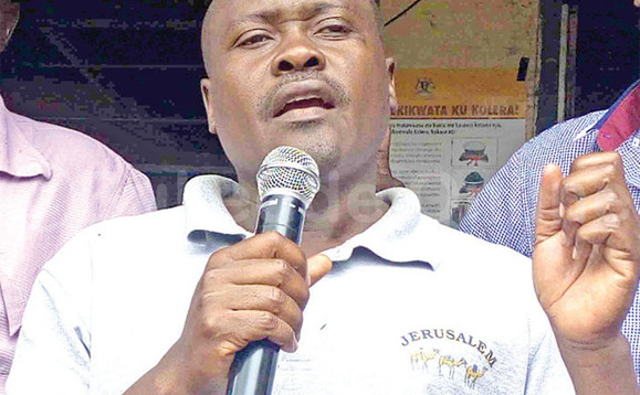 Mahuruba (akutte akazindaalo) nga yeewozaako ku by’okutunda Paakingi y’akatale. Mahuruba (akutte akazindaalo) nga yeewozaako ku by’okutunda Paakingi y’akatale.