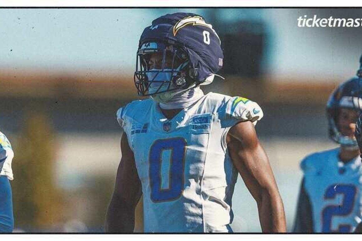 3 Chargers Players to Watch Against Raiders in Week 13