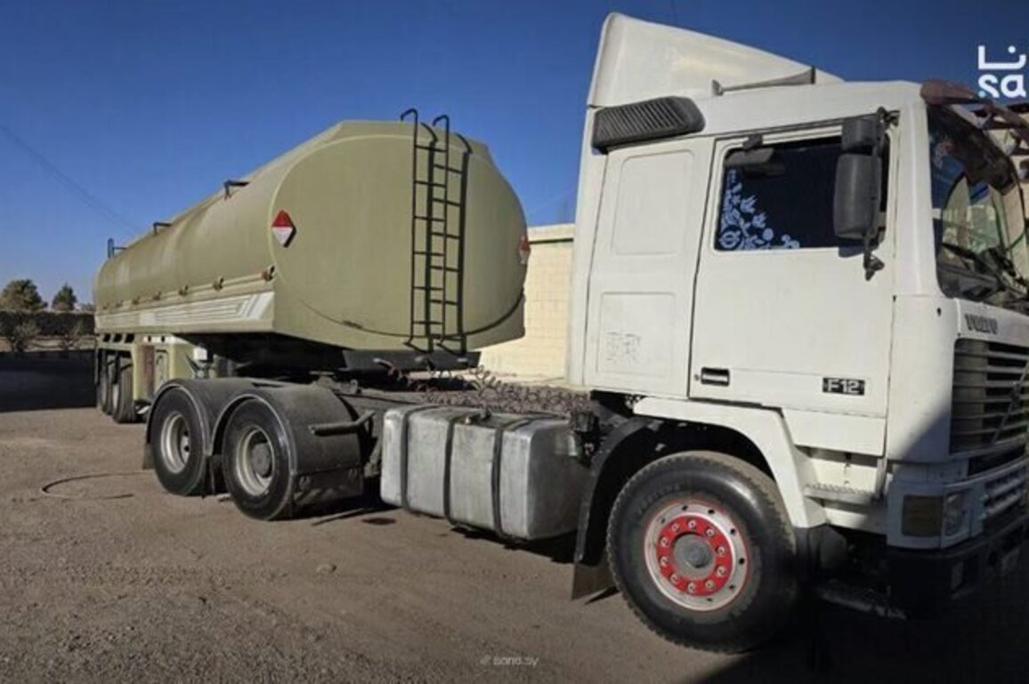 14 Fuel Tankers Access Sweida to Meet Citizens Needs