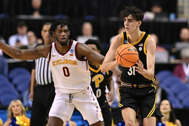 No. 3-seed Xavier braces for stern test from No. 11 Pitt