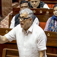 TMC files complaint against BJP for allegedly arranging free Special Trains from Surat to West Bengal ahead of polls