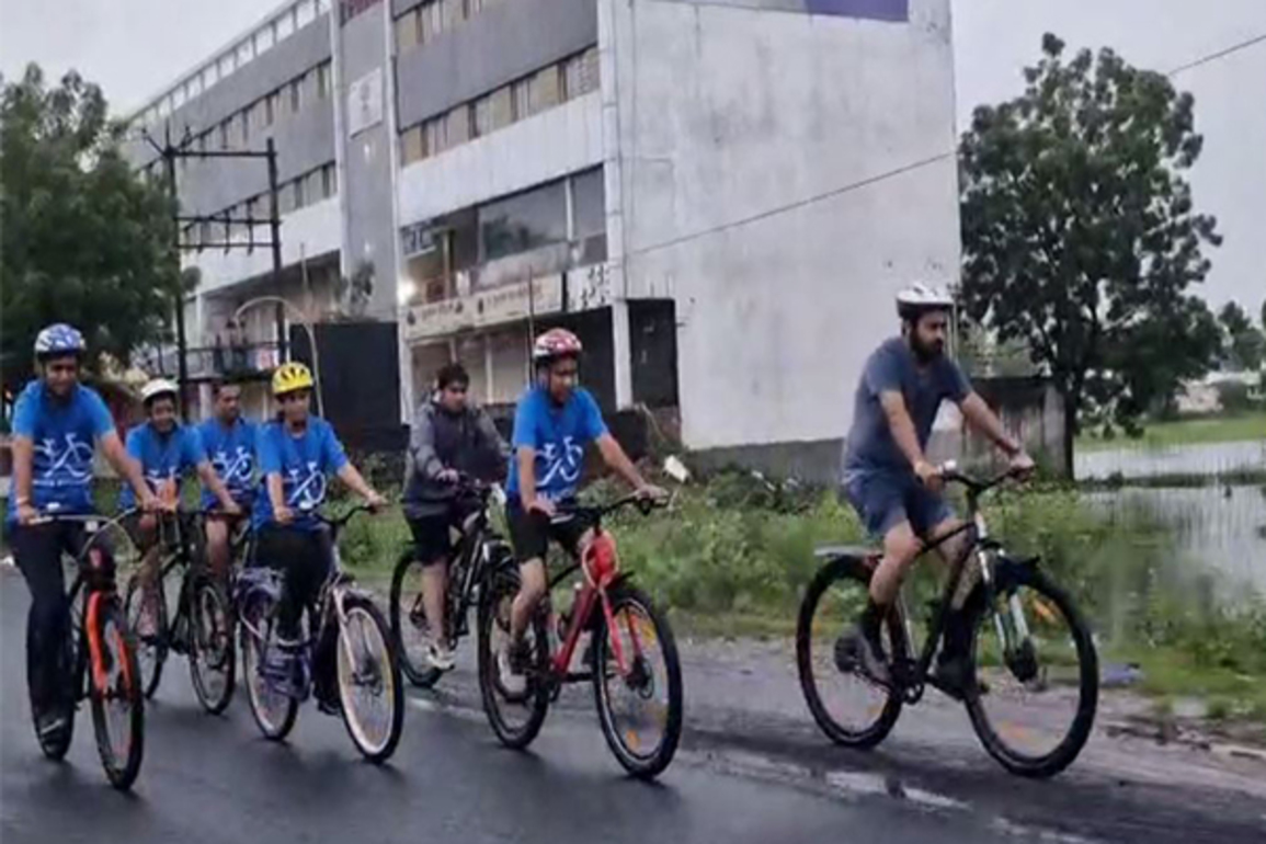 Aravalli district administration organises 'Sundays on Cycle' programme under Fit India Movement