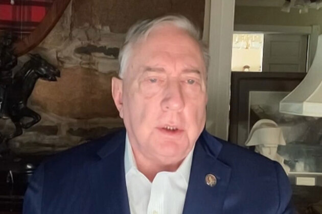 Israel's billionaire agents won't support Trump if he stops war: Col. Douglas Macgregor highlights Trump's 'real dilemma'