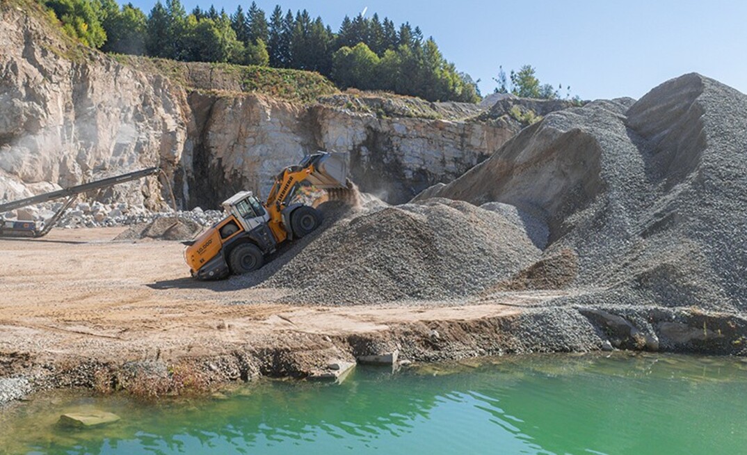 L 580 XPower at home in the Schlag quarry.