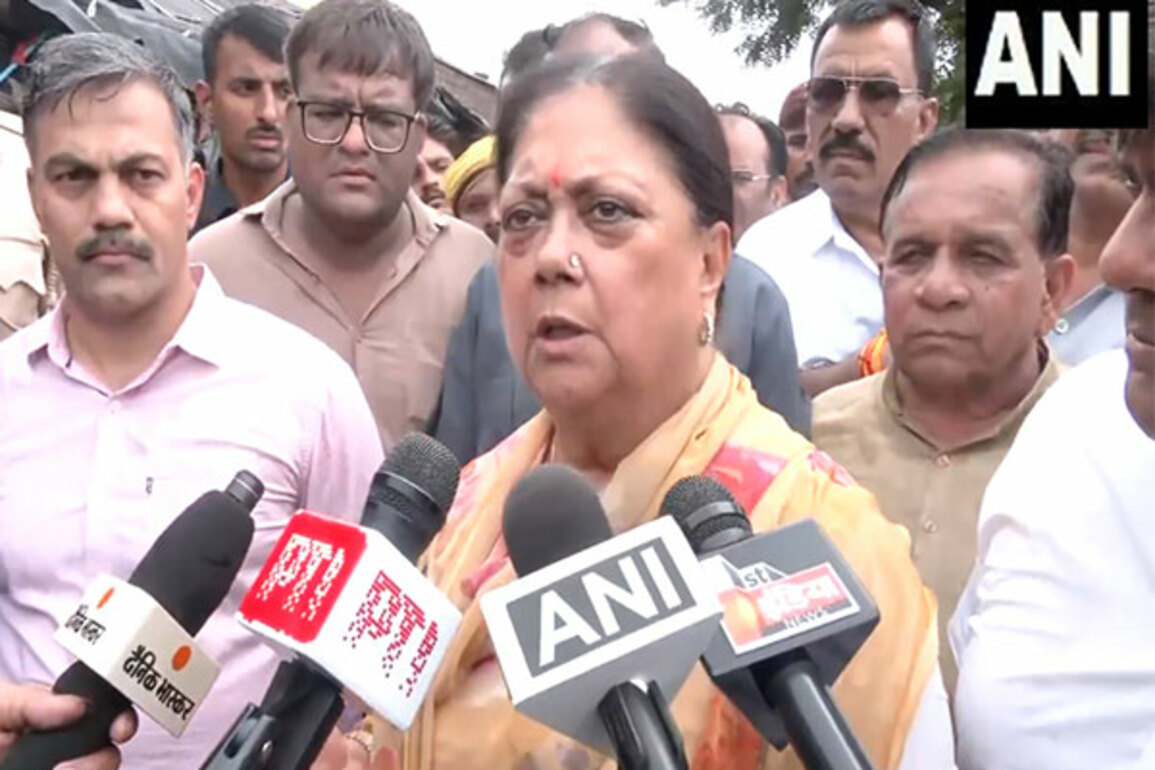 Rajasthan: Vasundhara Raje meets kin of students killed in school roof collapse in Jhalawar