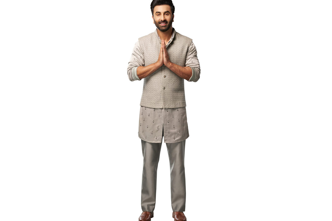 Ranbir Kapoor buys land in Ayodhya for Rs 3.31 crore
