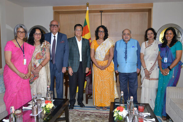 Old Students' Association of Hindu College meets alumna Sri Lankan PM