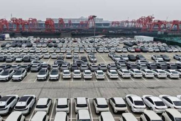 Trump urged to drag Mexico and Canada into Chinese trade war - Reuters