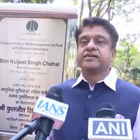 NDMC Vice Chairman lays foundation stone for park redevelopment in Bharti Nagar