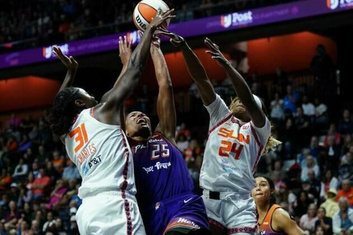 Mercury star Alyssa Thomas regains single-season assist record