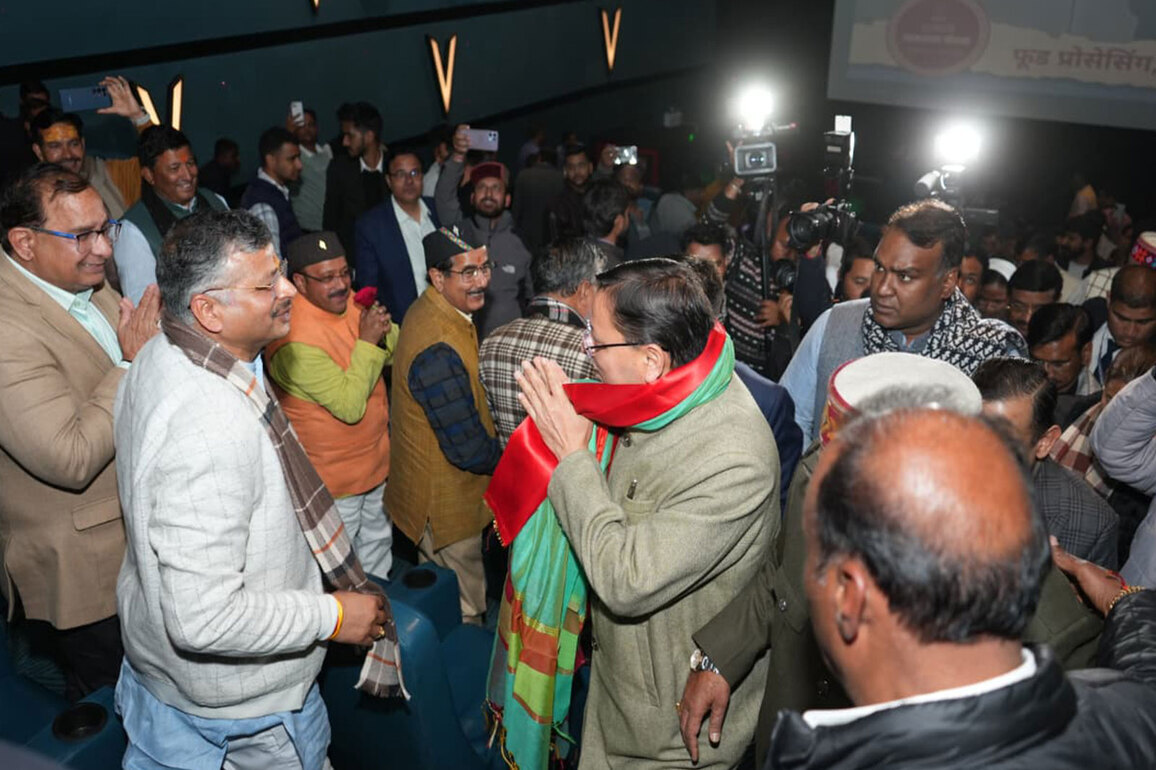 Uttarakhand CM watches film 'Gaudan' based on cow protection