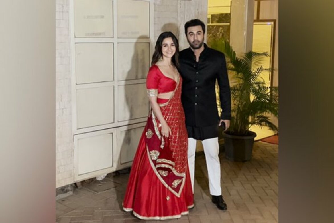 "Completely blowing us away": Alia Bhatt lauds Ranbir Kapoor for 'Animal'