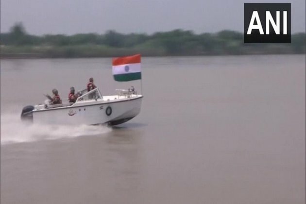 J-K: BSF patrols Chenab River ahead of Independence Day