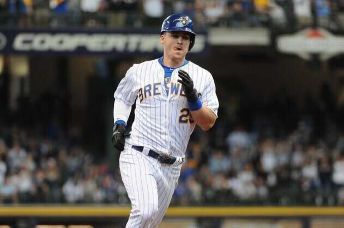 Cubs 1B/OF Tyler Austin (knee) out for 'months'