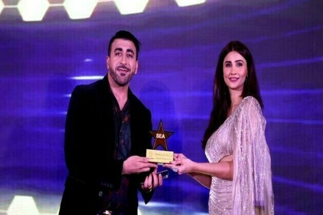 Morya Cars Pvt Ltd gets awarded with 'The Premier Pre-Owned Luxury Car Dealer' Award