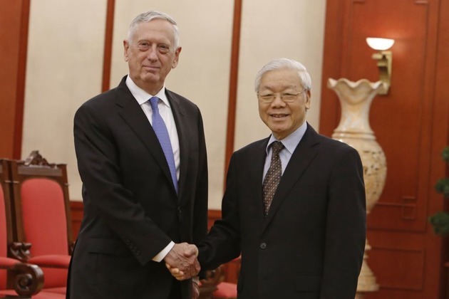 Mattis: US Aircraft Carrier to Visit Vietnam in March