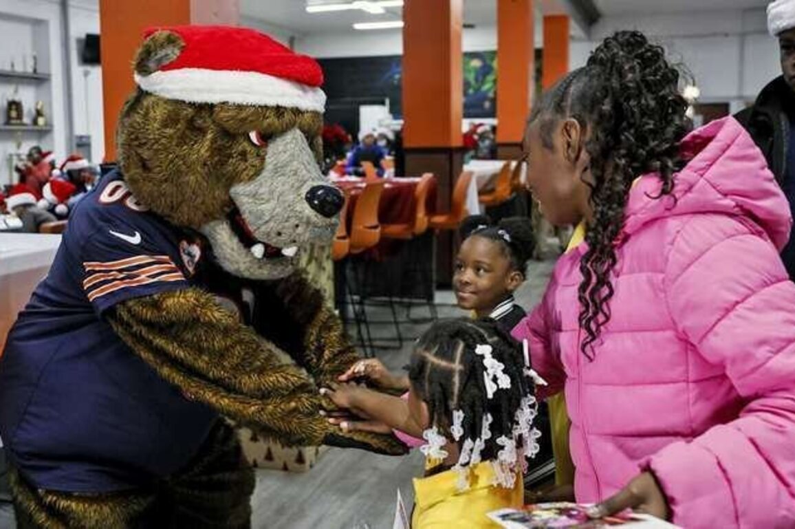Bears host 10th annual holiday event at Leo High School