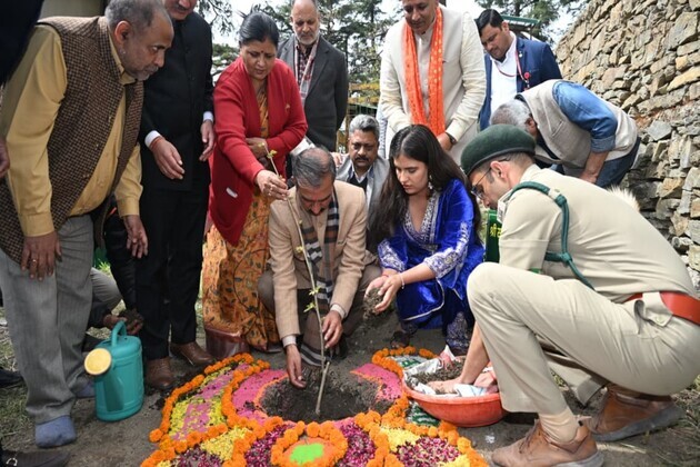 Himachal Pradesh CM Sukhu marks his 62nd birthday with green initiative, plants 'Chinar' sapling