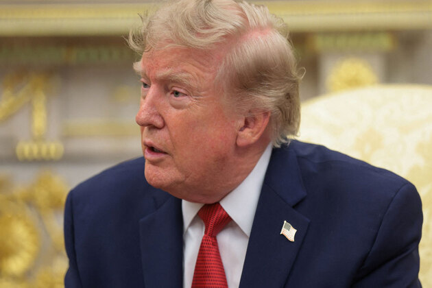 Trump signs executive order banning foreign equipment from US grid