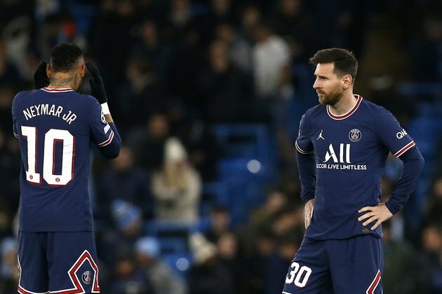 Messi branded passenger in PSG defeat