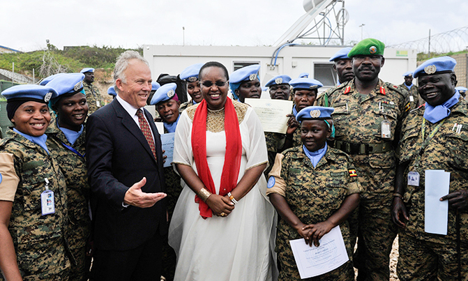 AMISOM commends Ugandan troops in Somalia AMISOM commends Ugandan troops in Somalia