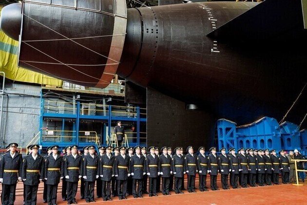 Russia launches new nuclear submarine 