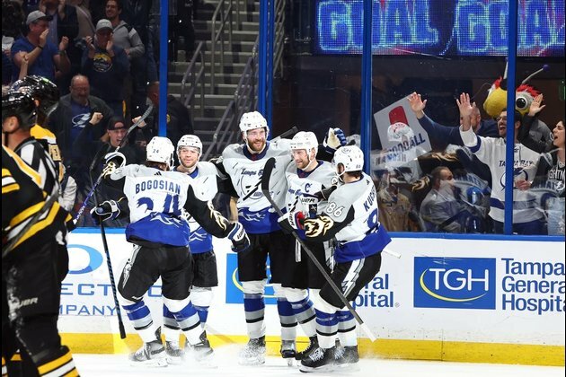 NHL roundup: Hot at home, Lightning stop Bruins' road run
