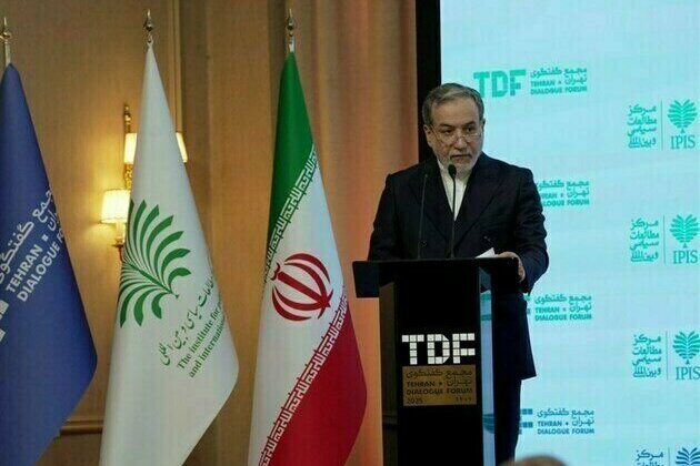 Iran Pursuing Balanced Deal in Nuclear Talks: FM