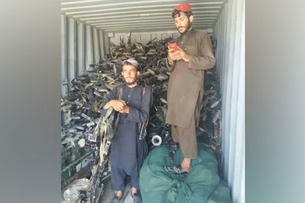 Taliban seize truck carrying arms to Pakistan: Report