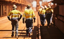 Trabalhadores da Rio Tinto em mina de minério de ferro em Pilbara, na Austrália Ocidental/Divulgação