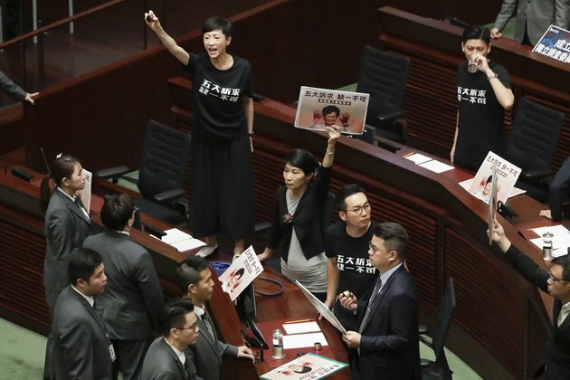 US Renews Call for &#039;Humane&#039; Solution to Hong Kong