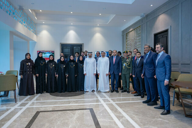 Hamdan bin Mohammed meets with UAE diplomatic mission in India, commends Ministry of Foreign Affairs' efforts