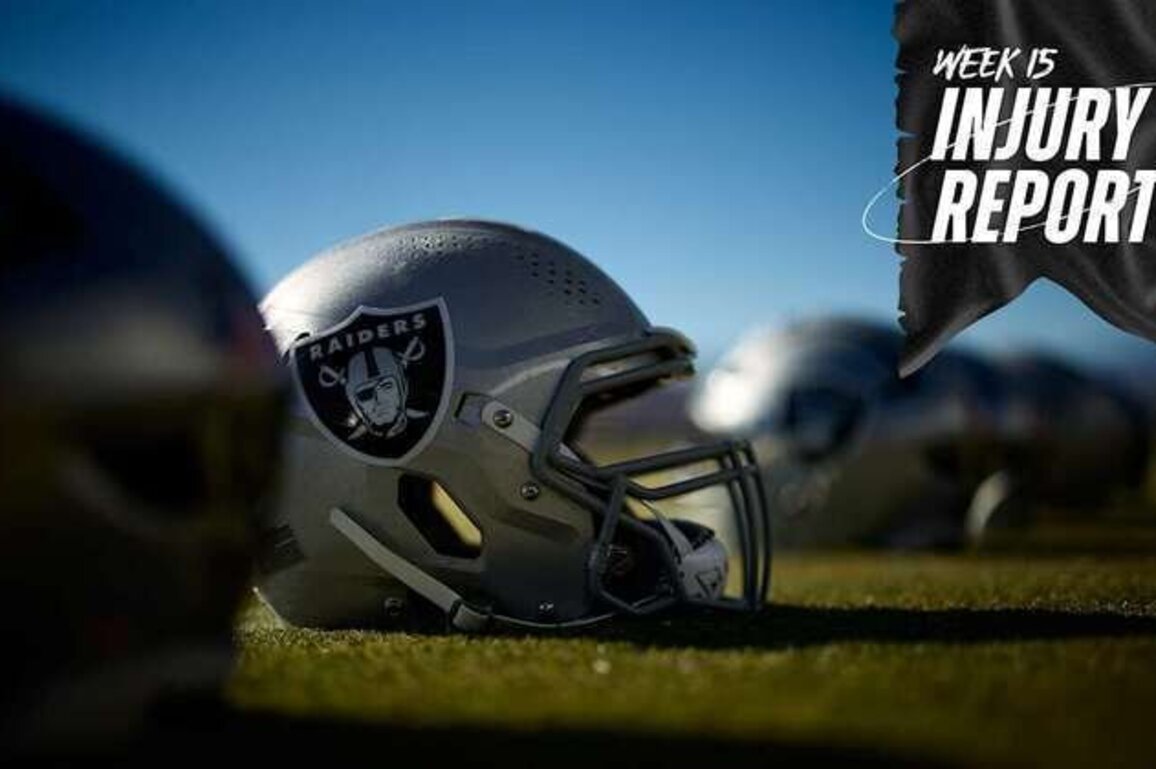 Raiders-Eagles Week 15 Injury Geno Smith among 3 Raiders ruled out