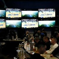 SEC urges NCAA to reverse Nov. 1 plan to permit betting on pro sports