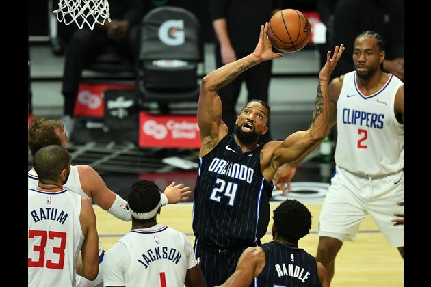 Magic waive C Khem Birch