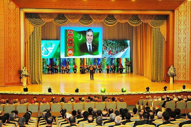 Turkmenistan: Masking reality