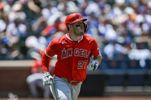 Angels stumble home for series against Mariners