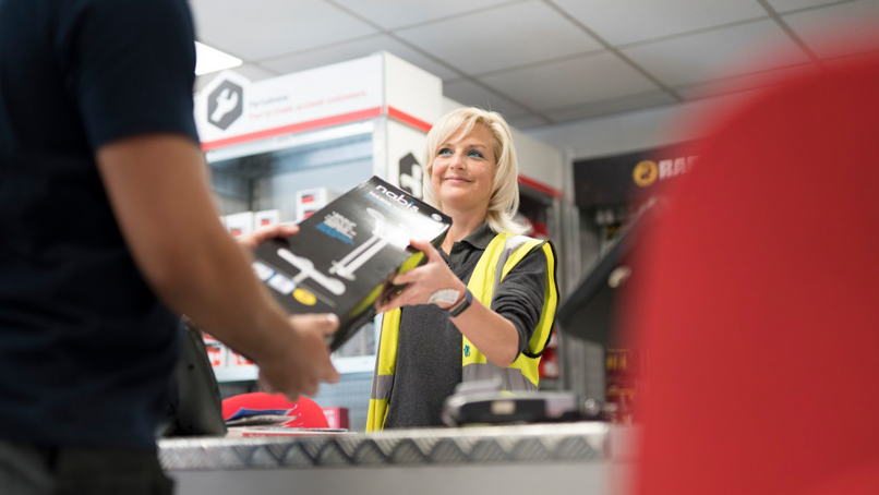 Wolseley launches one hour click and collect service for spares