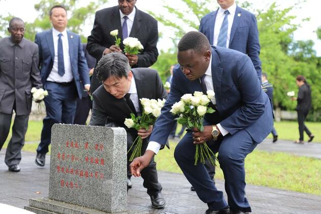 (Hello Africa) Beneath Tanzanian sky, legacy of Chinese contributors still echoes