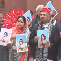 "Not safeguarding but harming heritage": Samajwadi Party MPs protest against demolitions at Manikarnika Ghat